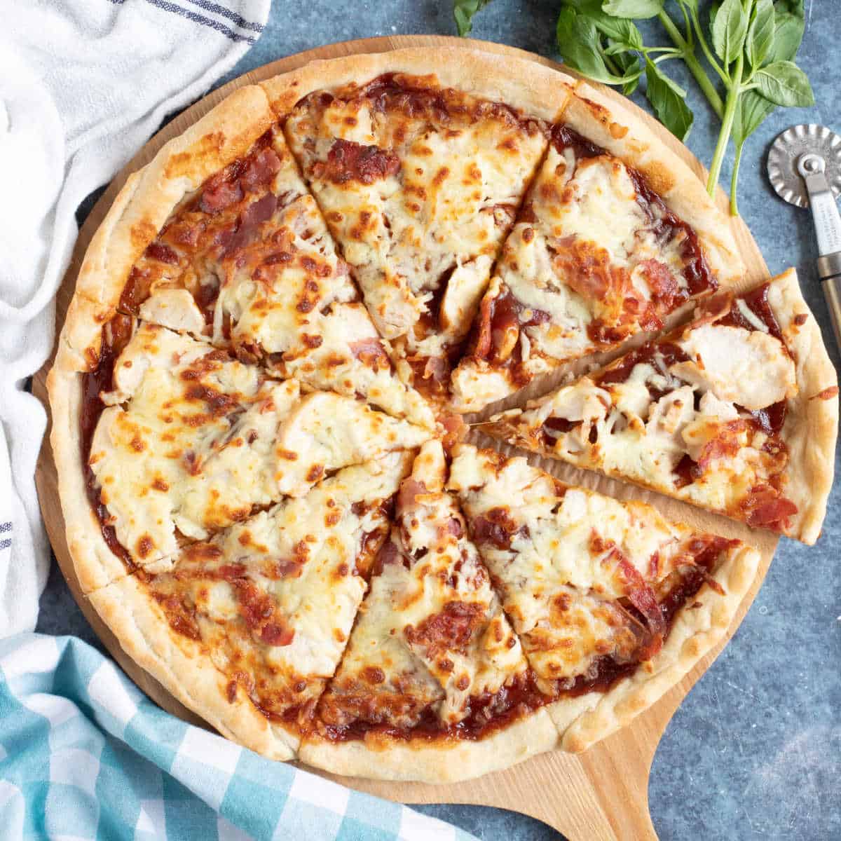 Pizza BBQ chicken